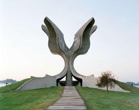 Monument Serbie ou Montenegro