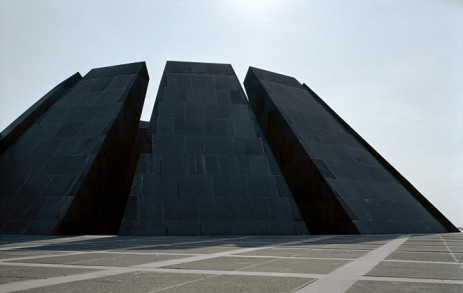 Monument génocide Arménien Yerevan Tsisernakaberd