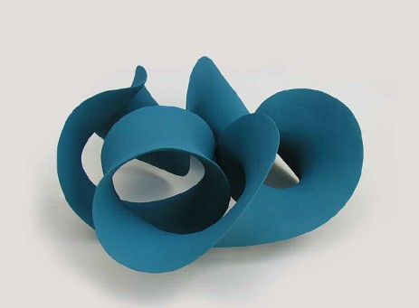 Teal blue form, 2013 h 50 x l 50 x p 35 cm